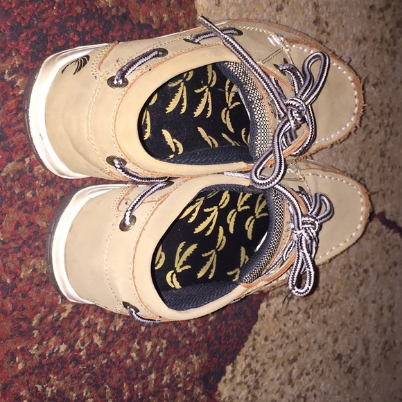 Sperry - Picture 3 of 3